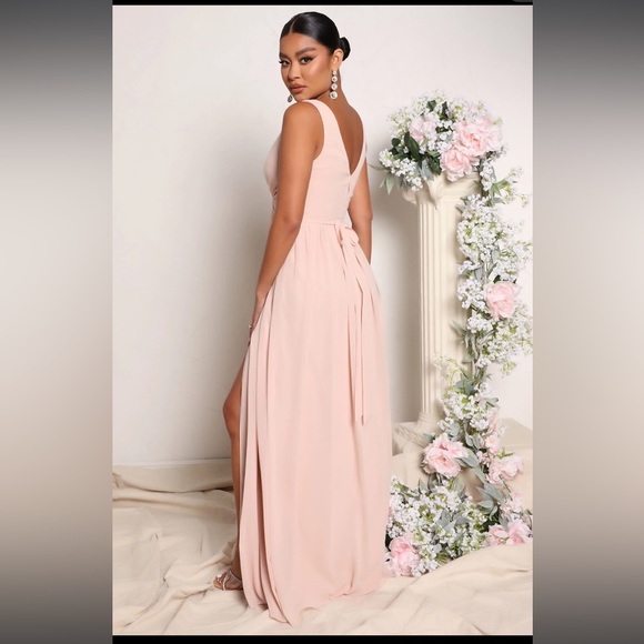 Fashion Nova Formal Maxi Dress - Picture 4 of 5